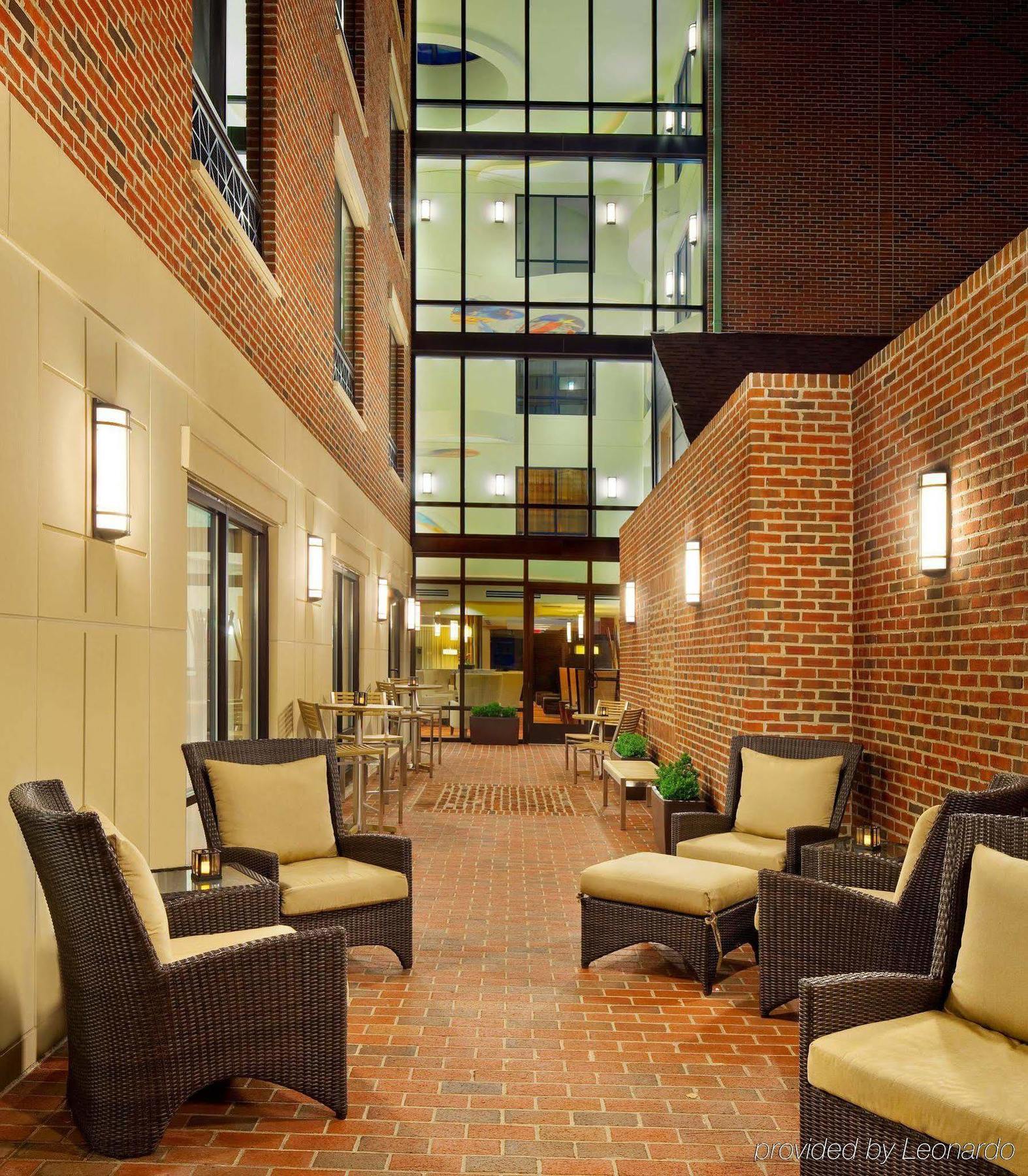 Hotel Courtyard Fredericksburg Historic District Exterior foto